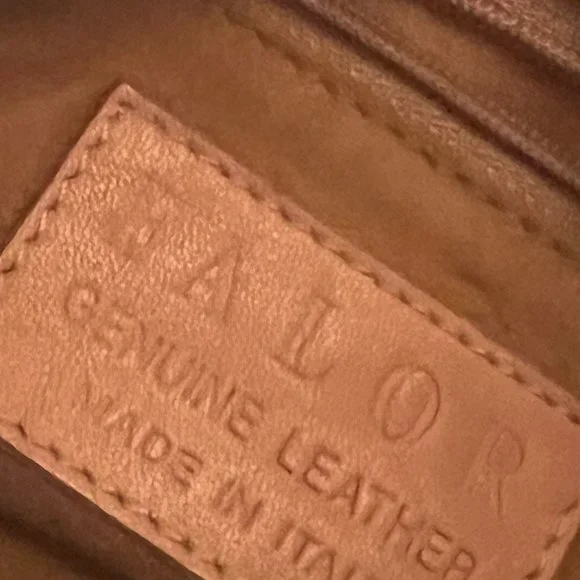 Falor pink leather bag